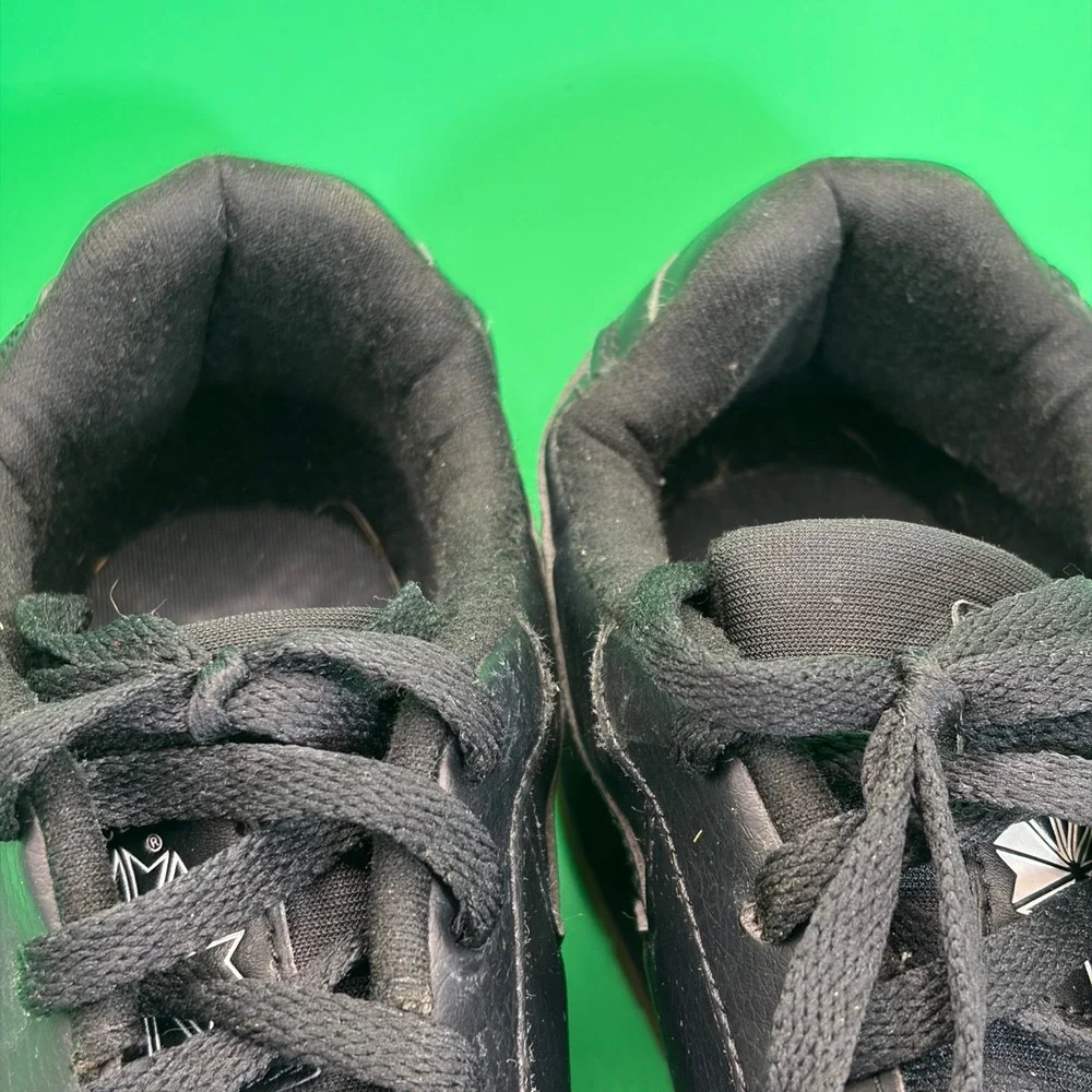 Reebok Classic Harman Leather Mens 11 Black‎ Gum Sole MemoryTech Sneakers CM9204